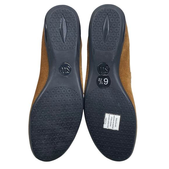 Stuart Weitzman Women’s Brown Suede Lined Slip On Flat Size US 6.5 - Picture 10 of 10